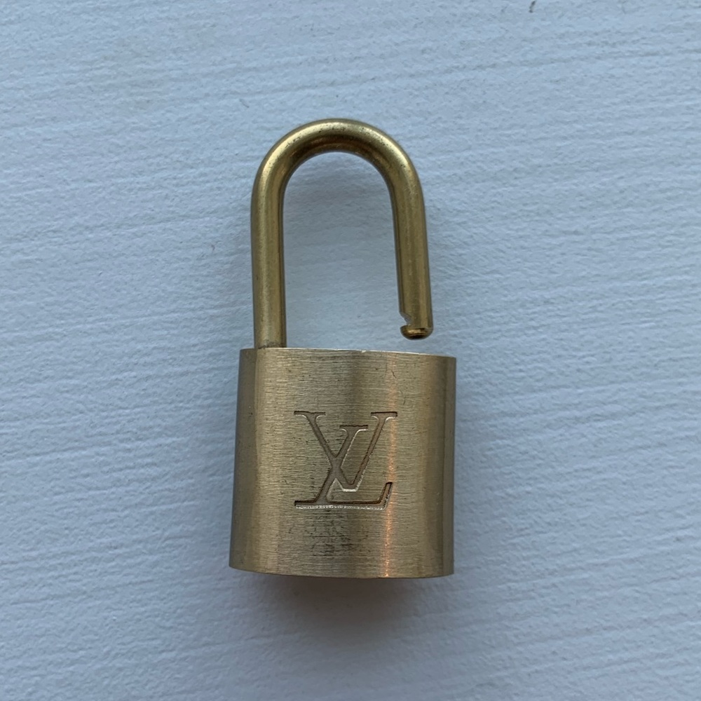 Louis Vuitton Lock
